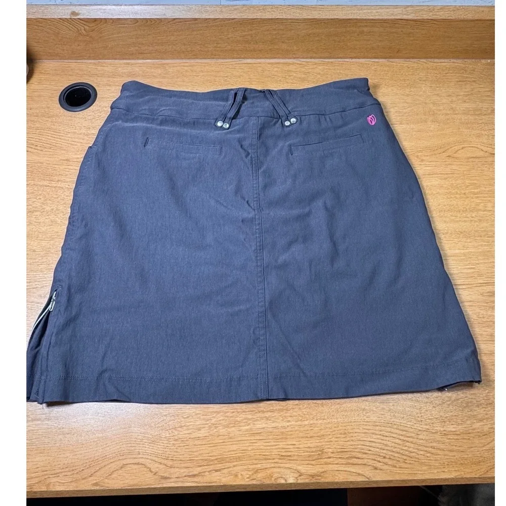 Women's Golf Skort Size 12‎ Gray Athletic Zipper Pockets GG Blue